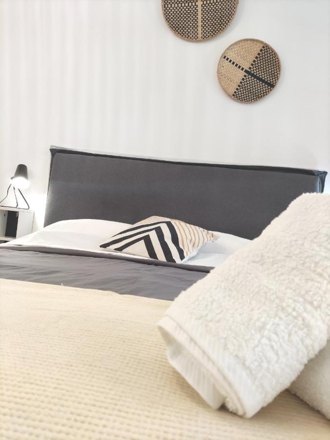 Апартаменти Homdwell Fine Living 2 Ермуполіс Екстер'єр фото