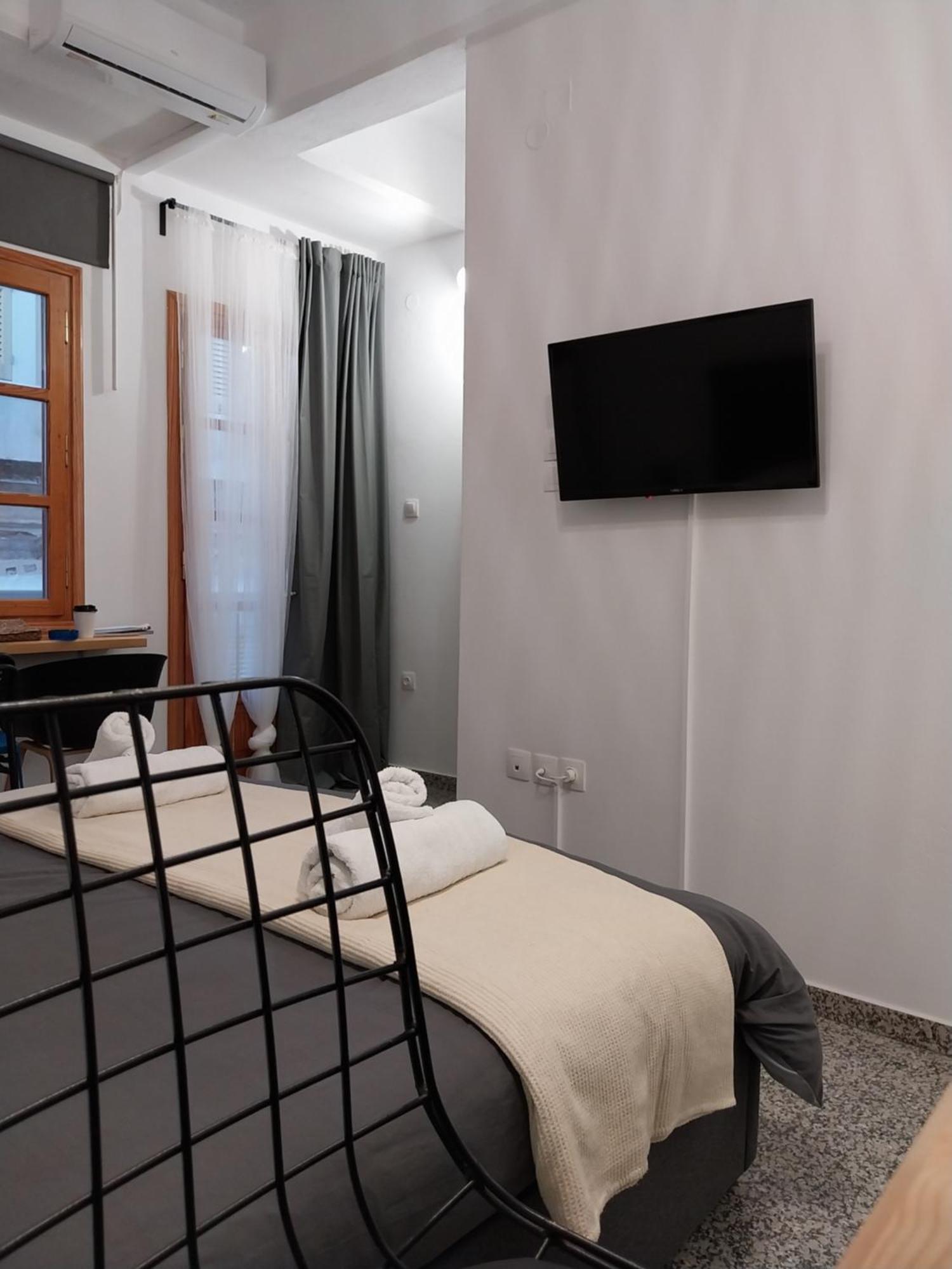 Апартаменти Homdwell Fine Living 2 Ермуполіс Екстер'єр фото